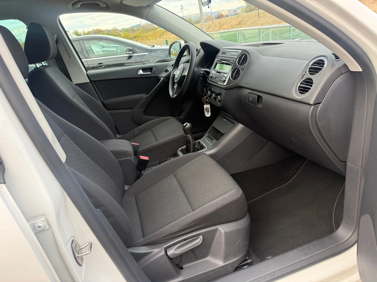 VW Tiguan 2.0TDi-FACELIFT-6��. | Mobile.bg � ����������� 10