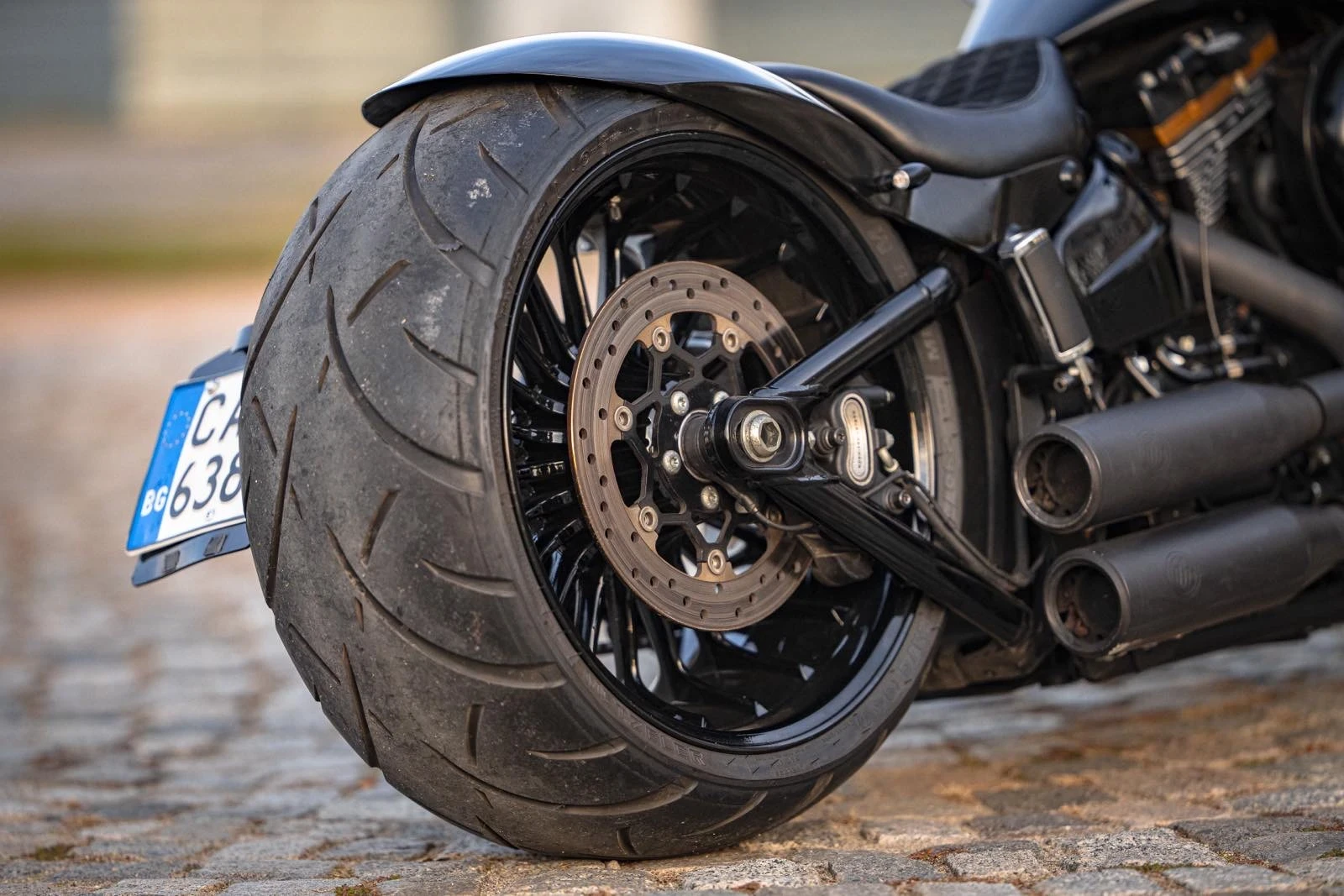 Harley-Davidson Softail FXSB Breakout custom | Mobile.bg   12