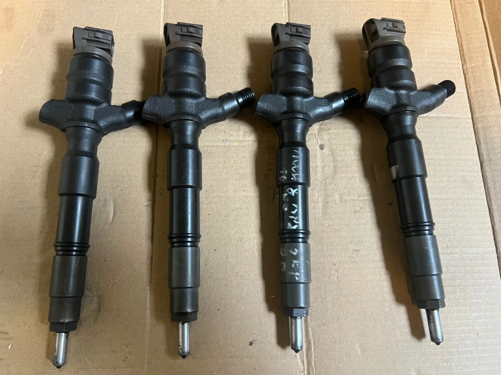 23670-30170  TOYOTA LAND CRUISER 150 3.0D4D 23670-30170 | Mobile.bg   2