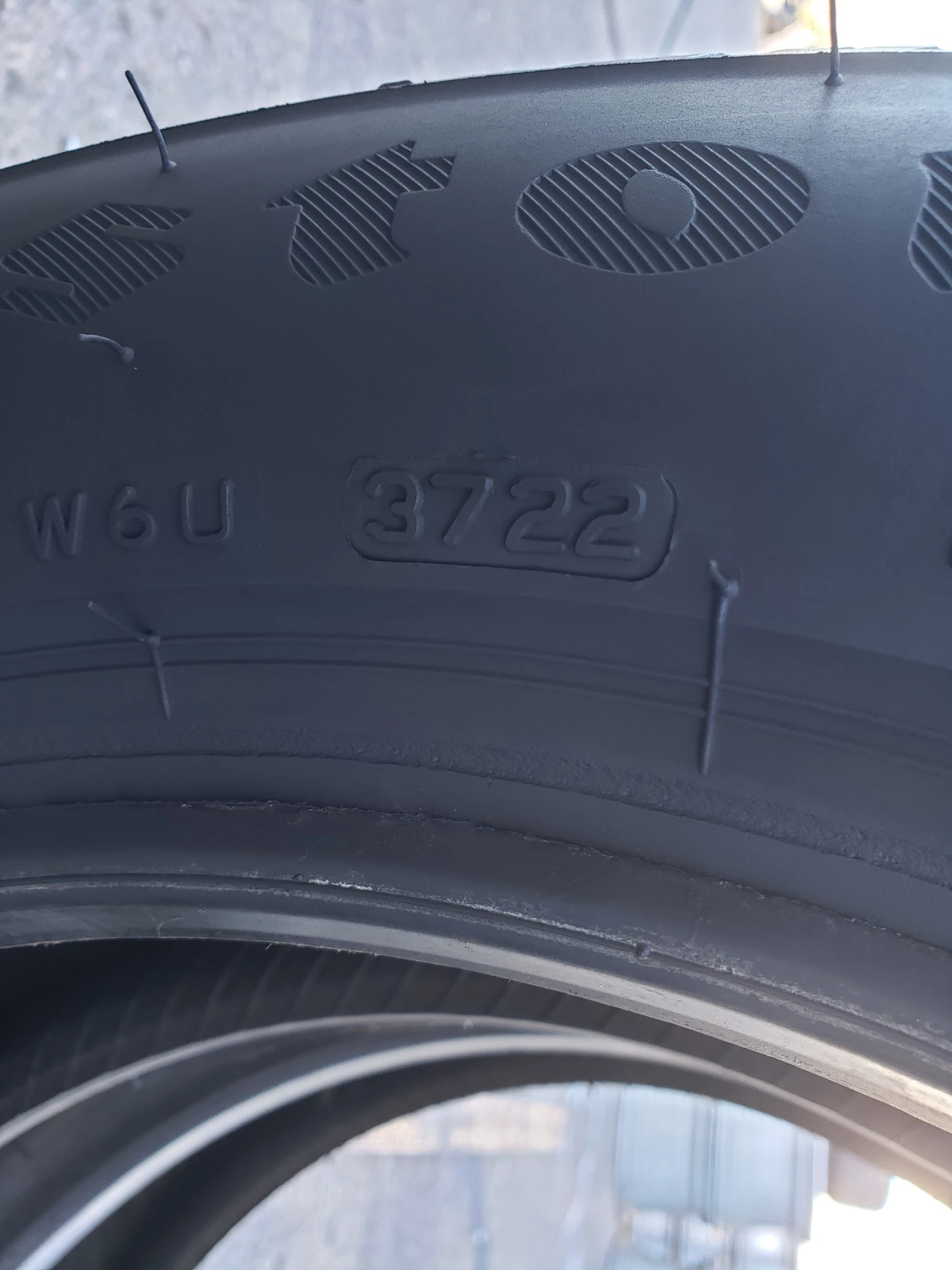 Гуми Зимни 175/65R15, снимка 6 - Гуми и джанти - 55998661
