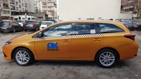 Toyota Auris 1, 8i, снимка 2