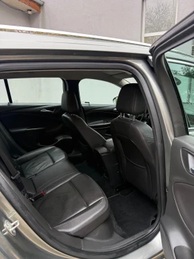 Opel Astra 1.6CDTI, снимка 16