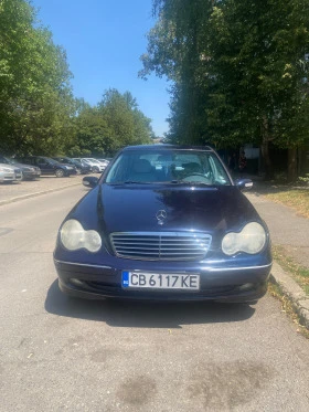 Mercedes-Benz C 220, снимка 2