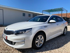 Kia K5 Само ГАЗ, Подгряване, Keyless Go, Автопилот - 24900 лв. - 90474590 | Car24.bg