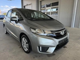 Honda Jazz 102ps* 6ск* 110хл.км* НАВИ* КАМЕРА - 8500 € / 16624.56 лв. - 61885279 7