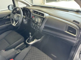 Honda Jazz 102ps* 6ск* 110хл.км* НАВИ* КАМЕРА - 8500 € / 16624.56 лв. - 61885279 10