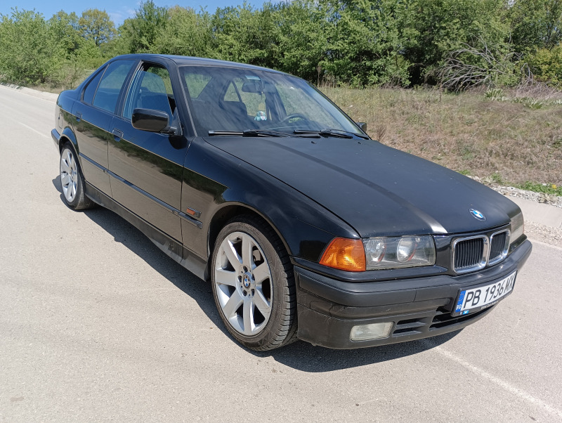 BMW 318 1.8, снимка 1 - Автомобили и джипове - 45355688