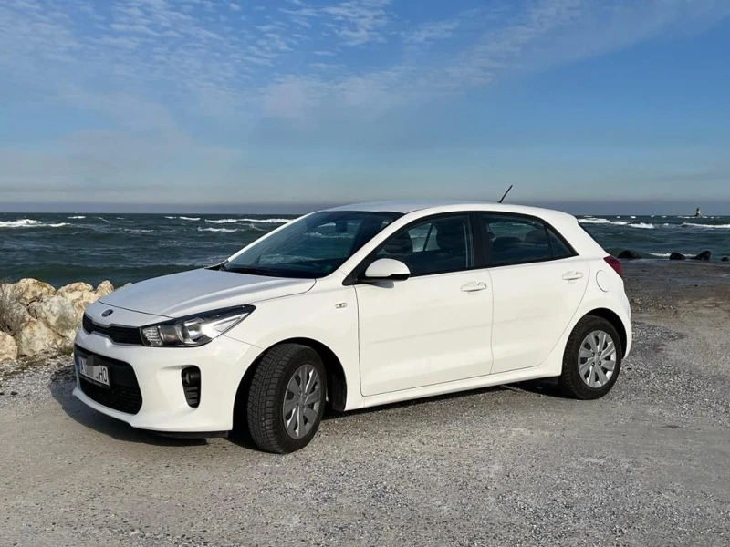 Kia Rio, снимка 7 - Автомобили и джипове - 47654735