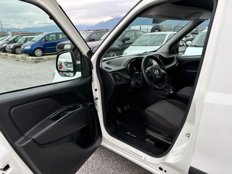 Fiat Doblo 1.3mjet, снимка 9 - Автомобили и джипове - 48338759