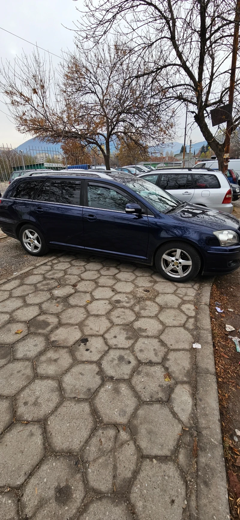 Toyota Avensis D4D, снимка 3 - Автомобили и джипове - 49378699