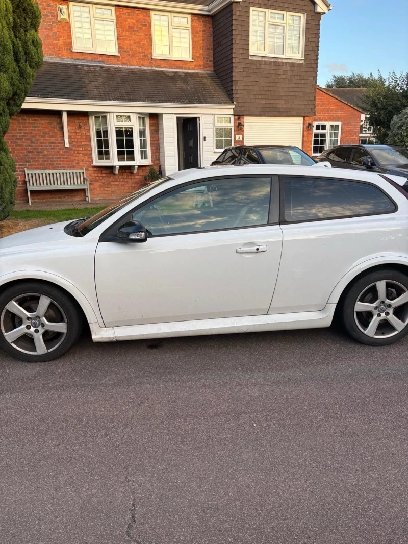 Volvo C30 R line, снимка 2 - Автомобили и джипове - 52129266