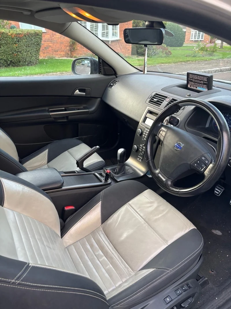 Volvo C30 R line, снимка 4 - Автомобили и джипове - 52129266