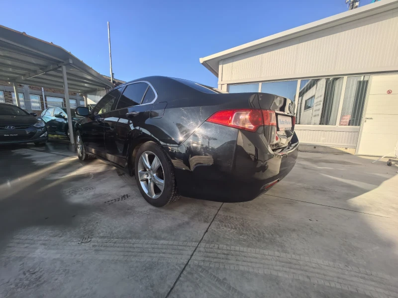 Honda Accord 2.0 VTEC, снимка 11 - Автомобили и джипове - 52776815