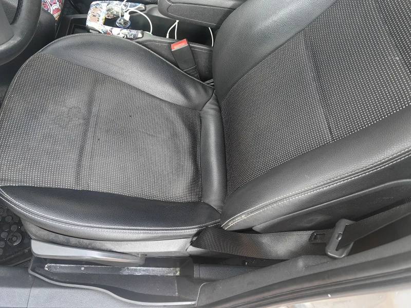 Opel Zafira 1.9 CDTI, снимка 6 - Автомобили и джипове - 52875136