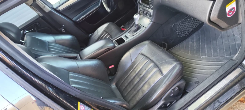 Mercedes-Benz C 320 CDI/7G/V6 AMG Pack, снимка 15 - Автомобили и джипове - 52900712