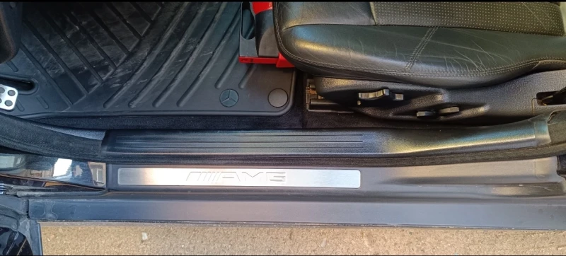 Mercedes-Benz C 320 CDI/7G/V6 AMG Pack, снимка 12 - Автомобили и джипове - 52900712