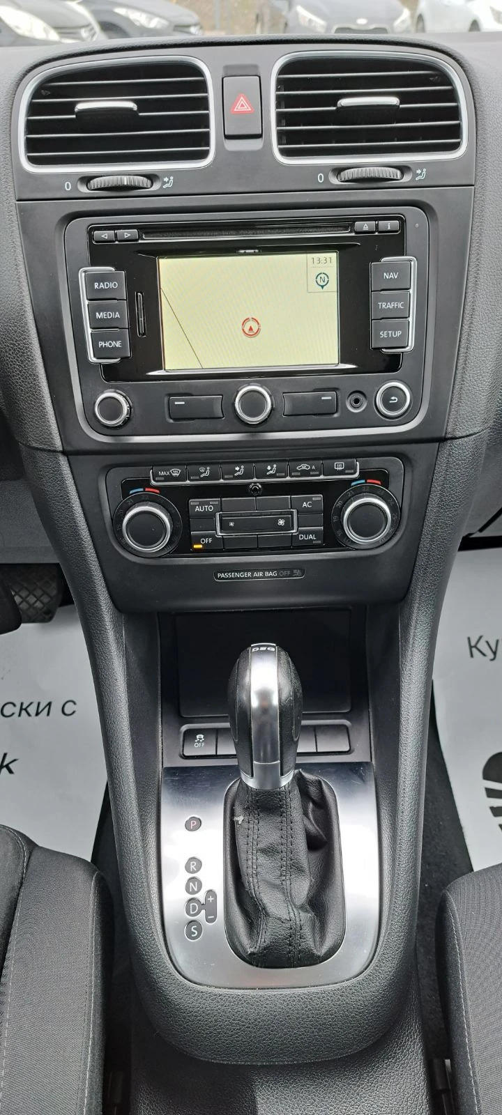 VW Golf 6 2.0 TDI 140kc Auto Navi, снимка 13 - Автомобили и джипове - 53904975