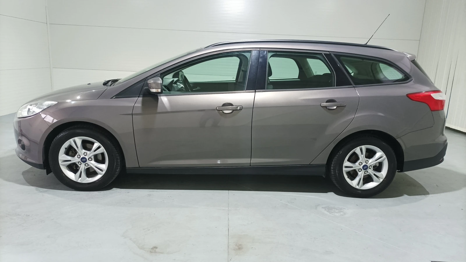 Ford Focus 1.6 tdci - изображение 8