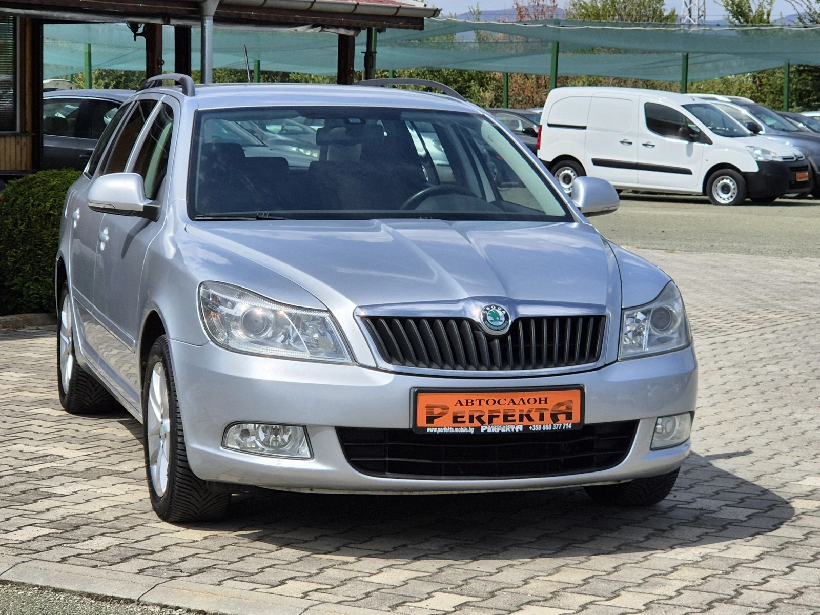 Skoda Octavia 1.6TDI 105к.с. - изображение 4