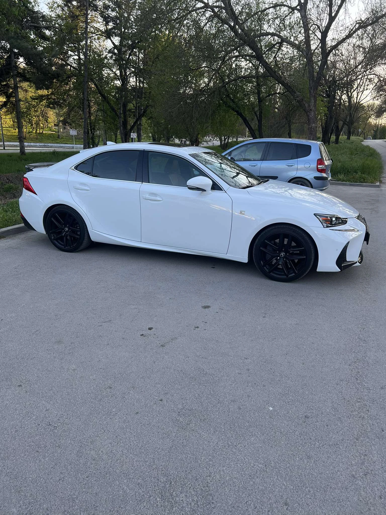 Lexus IS 300 F sport Facelift - изображение 5