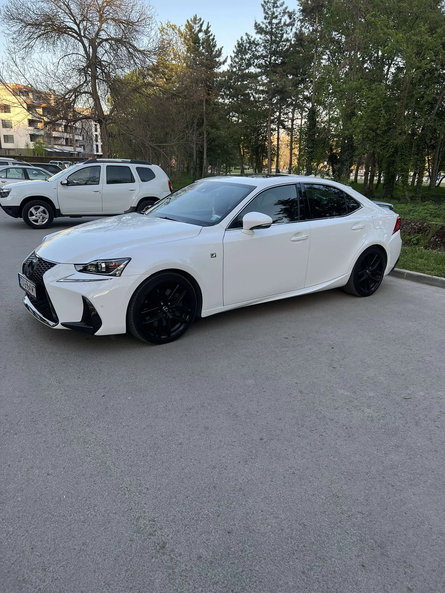 Lexus IS 300 F sport Facelift - изображение 4