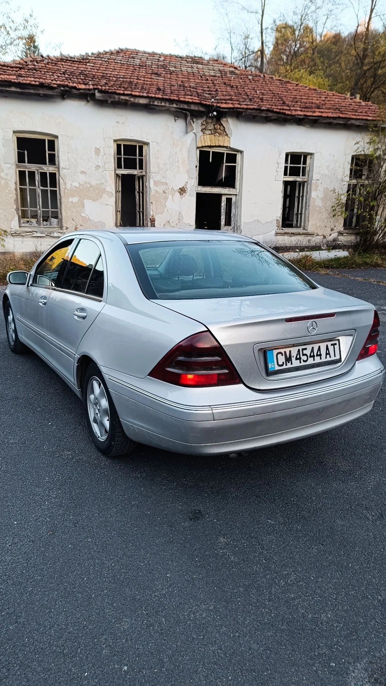 Mercedes-Benz C 220  - изображение 4