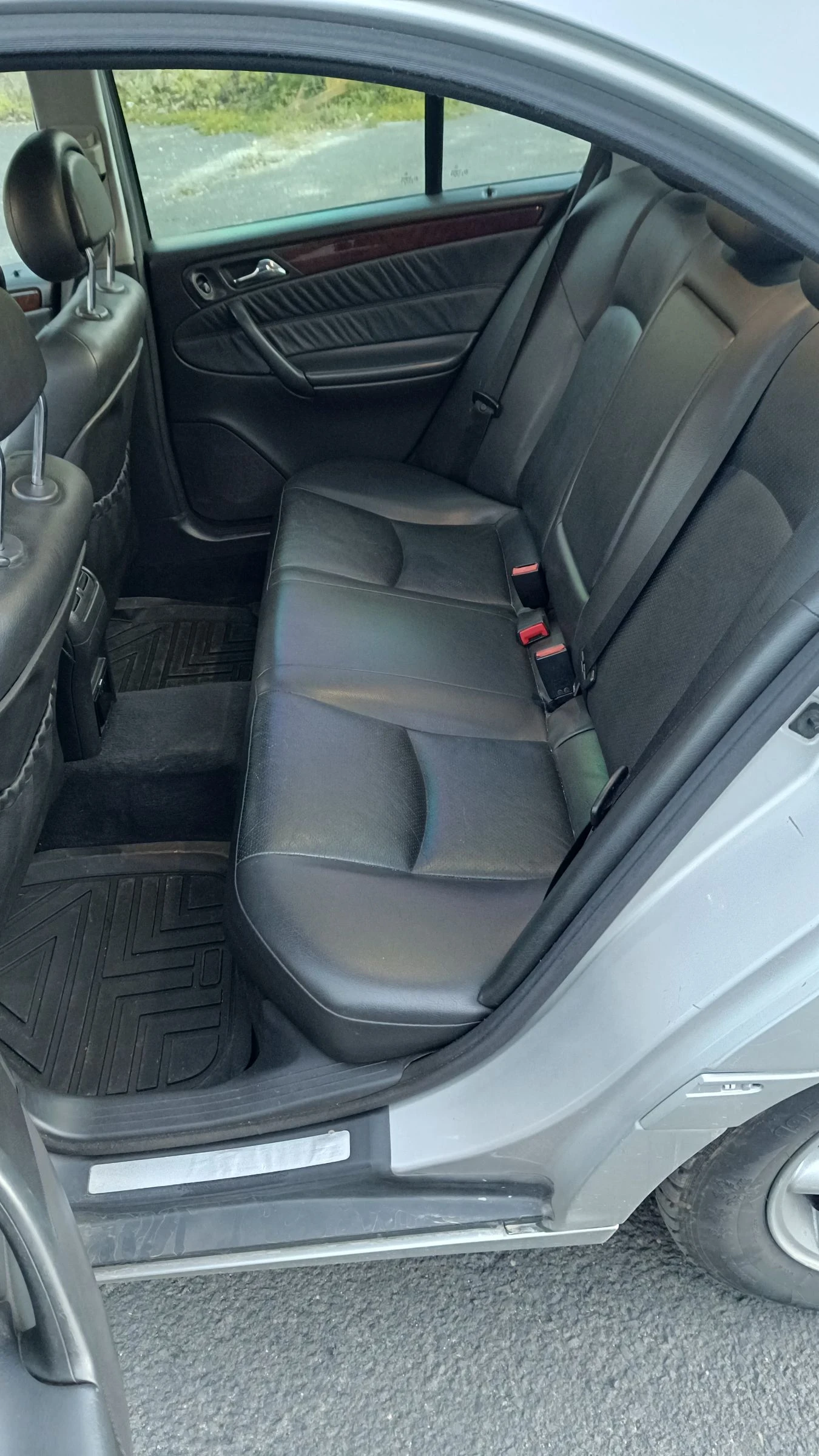 Mercedes-Benz C 220  - изображение 7