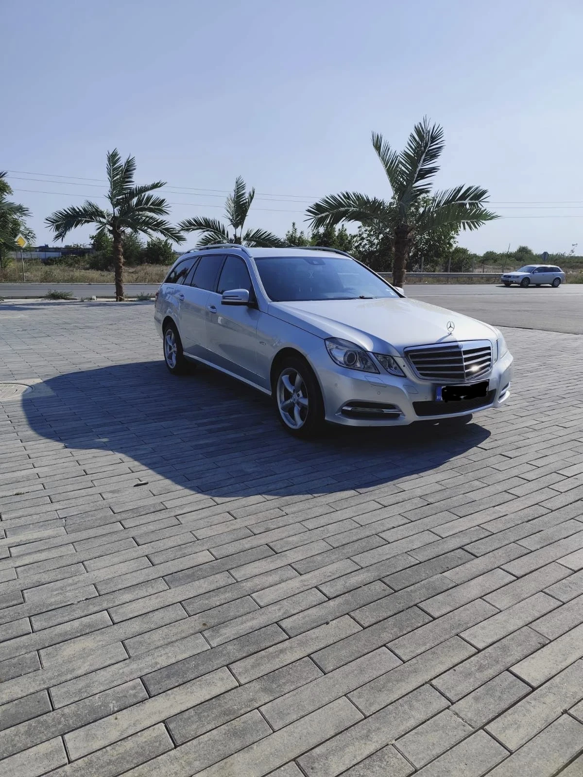 Mercedes-Benz E 350 CDI 4 Matic - изображение 2