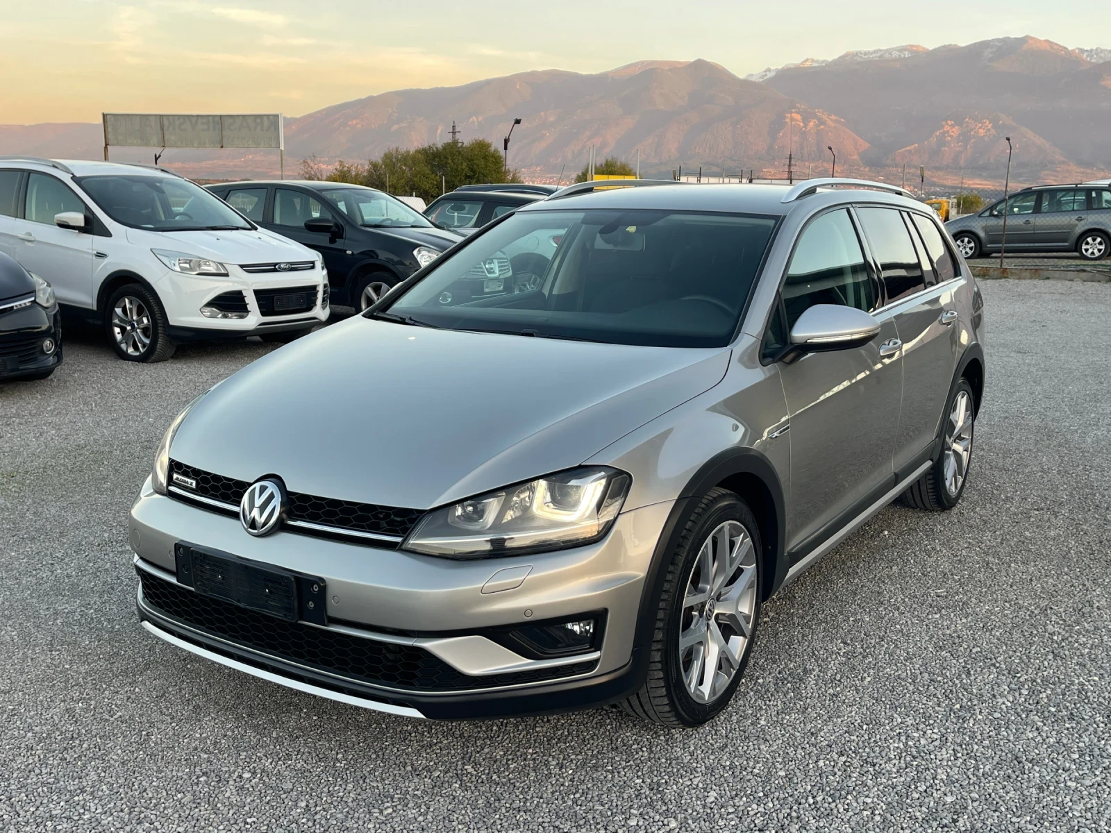 VW Golf Variant ALLTRACK! DSG!! LED!!! 184ks | Mobile.bg   7