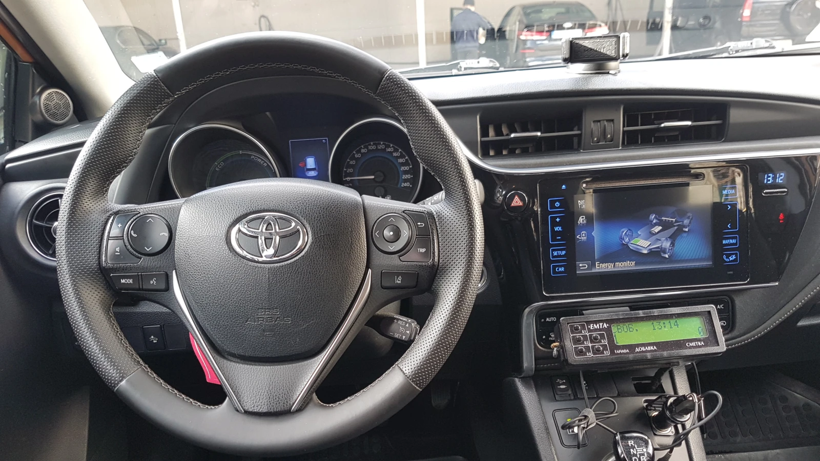 Toyota Auris 1, 8i - изображение 10