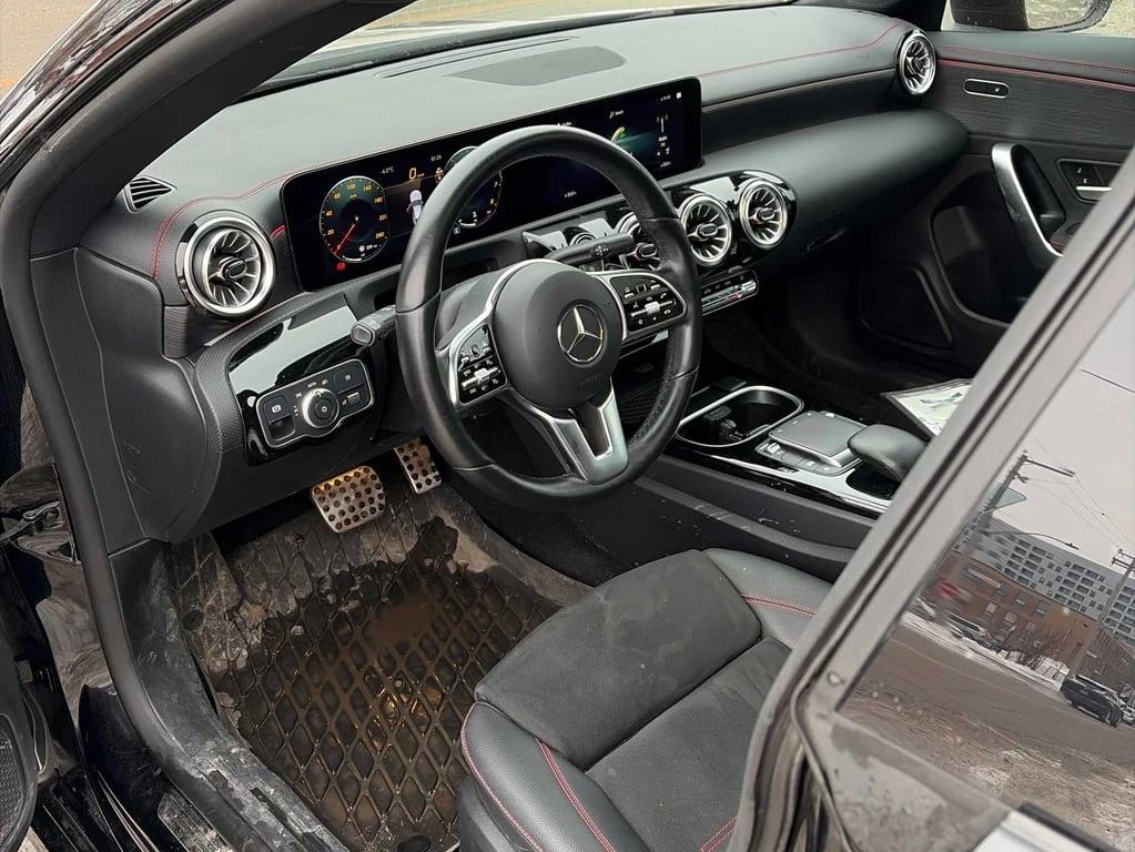 Mercedes-Benz CLA * 250 * CARFAX * БЕЗ ПЪРВОНАЧАЛНА ВНОСКА - изображение 5