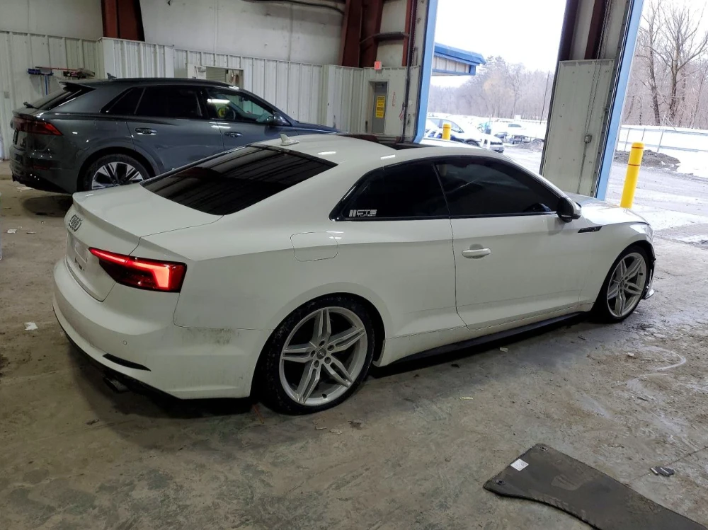 Audi A5 АВТОКРЕДИТ, снимка 3 - Автомобили и джипове - 54166863