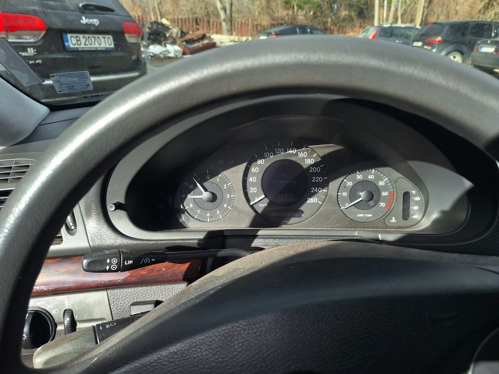 Mercedes-Benz E 240, снимка 4 - Автомобили и джипове - 54189708