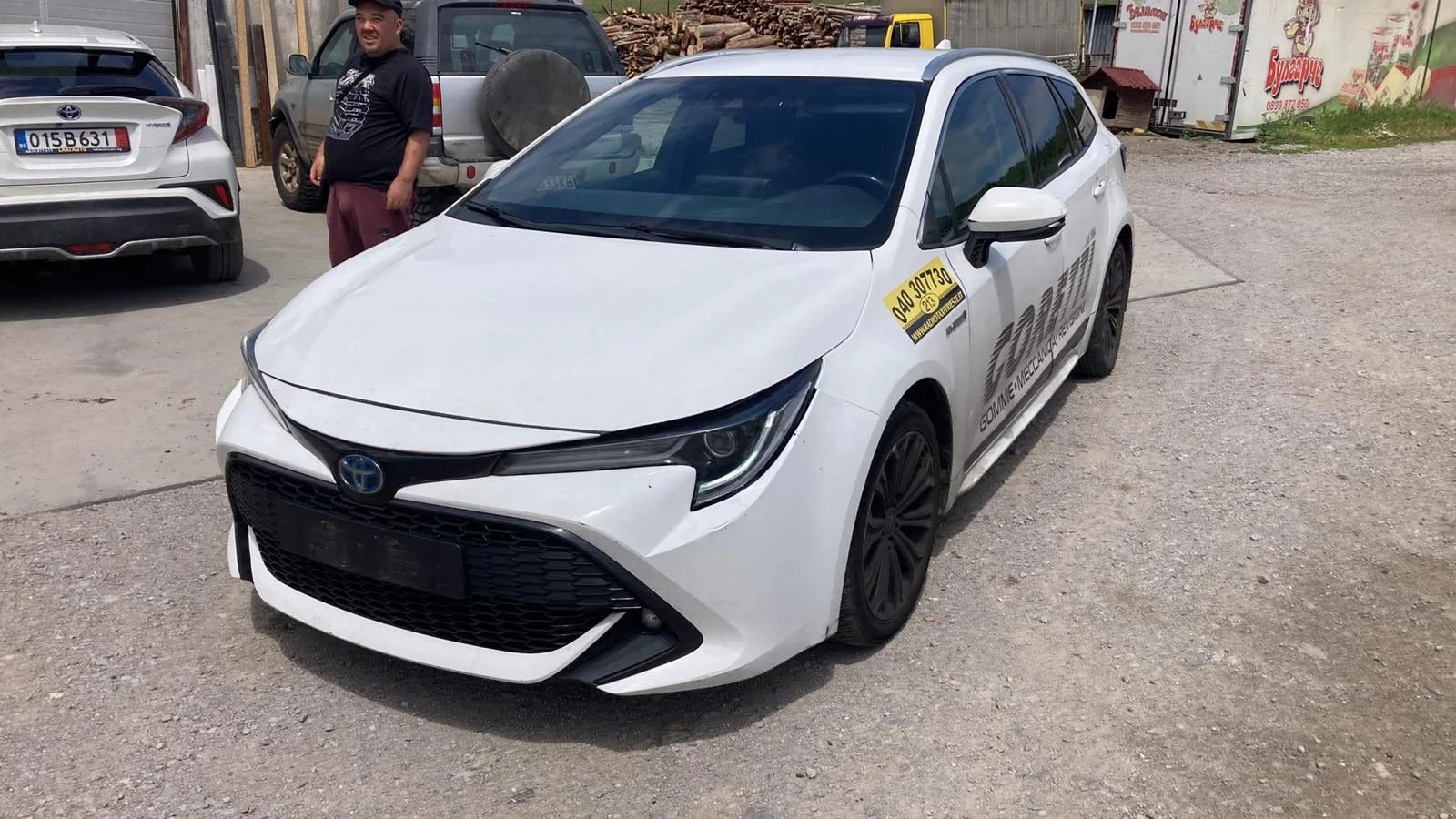 Toyota Corolla 1.8 Benzin Hibrid TAXI