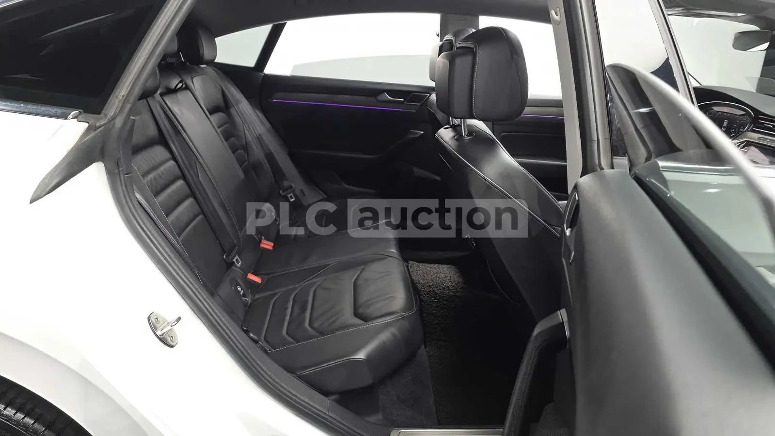 VW Arteon PRESTIGE HEAD UP/360/PANORAMA/ПОДГРЕВ/ОБДУХВАНЕ/, снимка 12 - Автомобили и джипове - 55156193