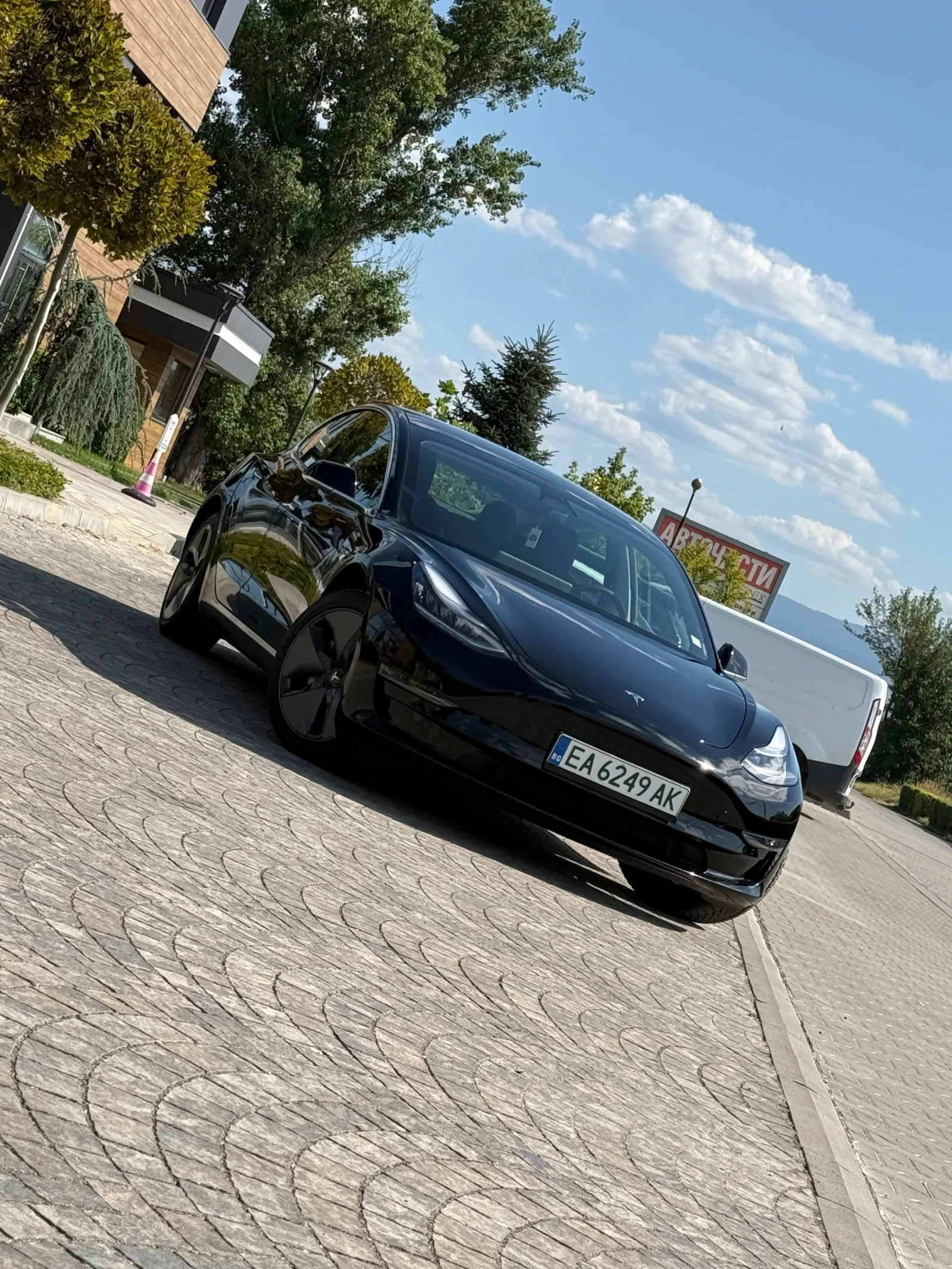 Tesla Model 3 LONG RANGE DUAL MOTOR SWISS , снимка 4 - Автомобили и джипове - 55237330