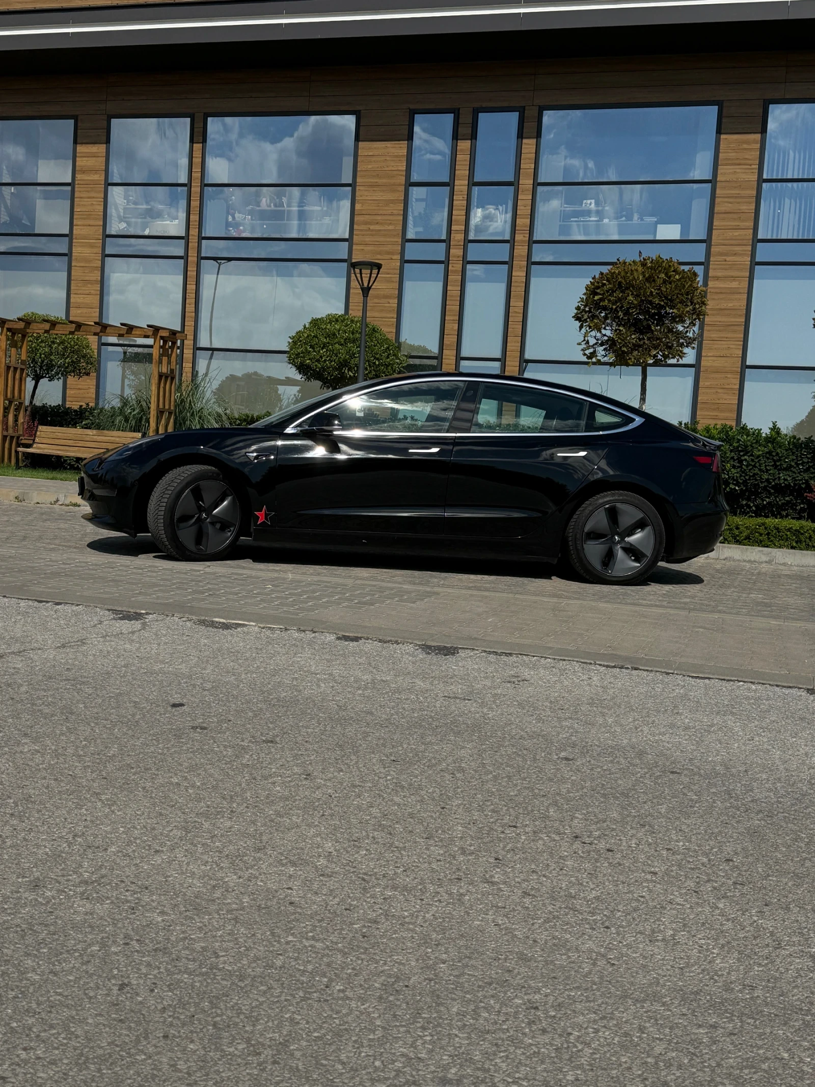 Tesla Model 3 LONG RANGE DUAL MOTOR SWISS , снимка 5 - Автомобили и джипове - 55237330