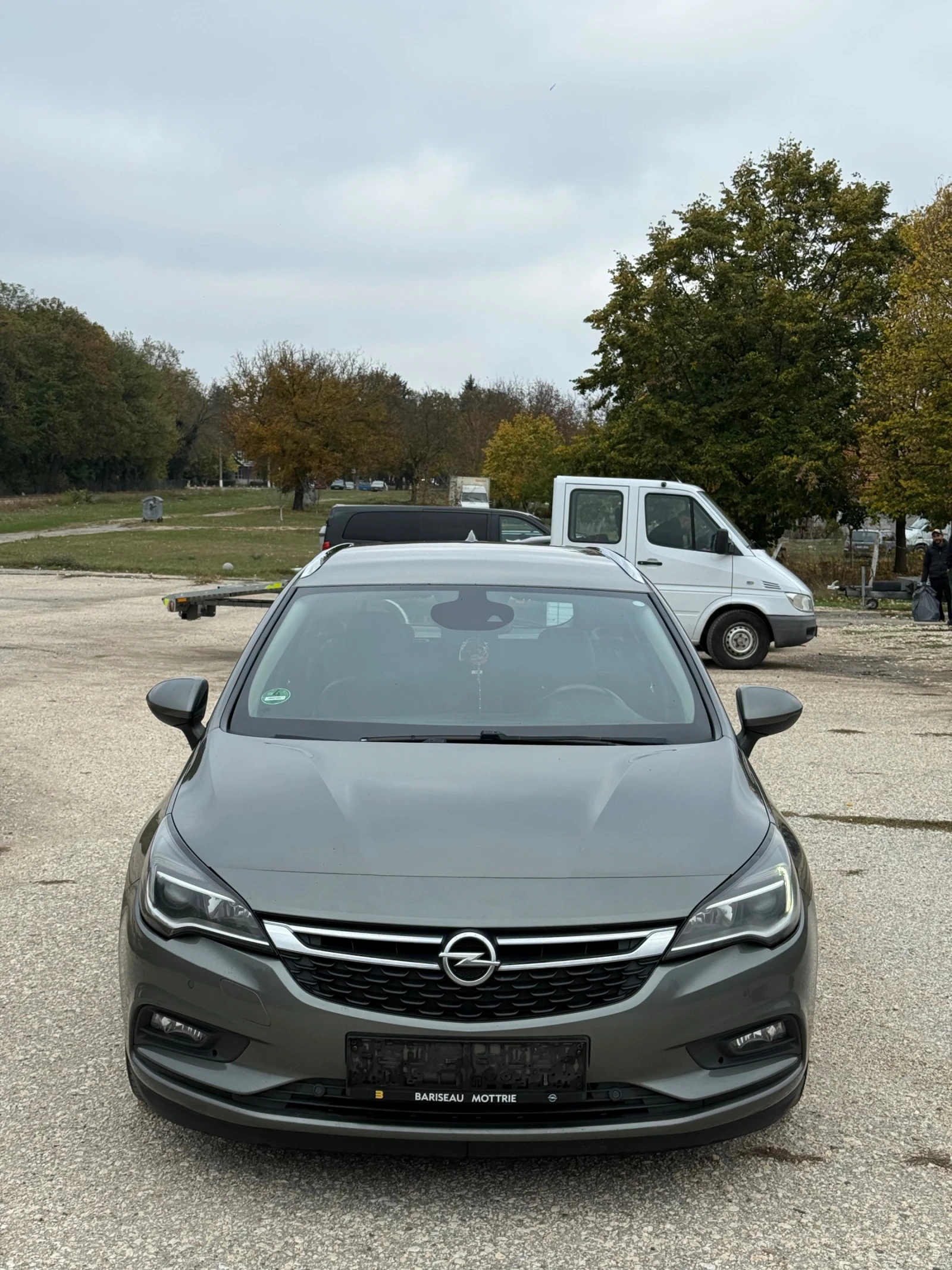 Opel Astra 1.6CDTI, снимка 2 - Автомобили и джипове - 56658252