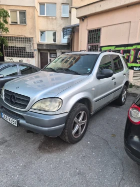 Mercedes-Benz ML 320 W163