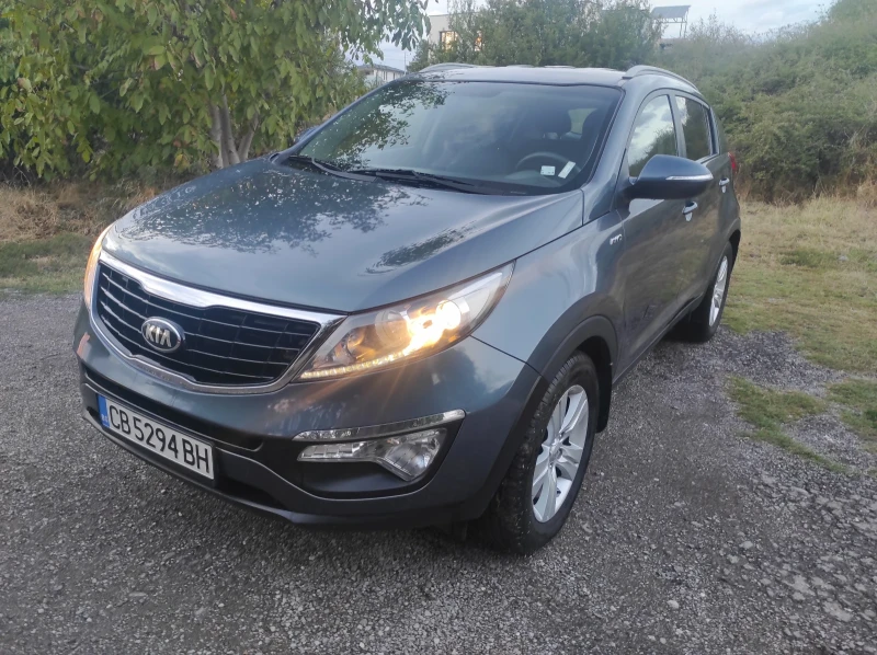 Kia Sportage, снимка 2 - Автомобили и джипове - 47681513