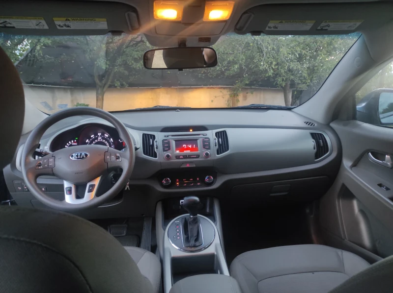 Kia Sportage, снимка 15 - Автомобили и джипове - 49179594