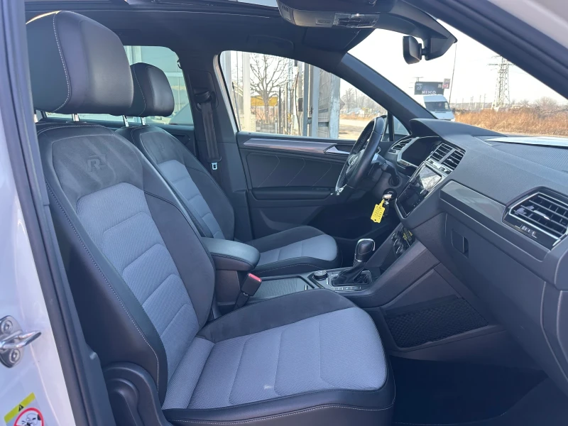 VW Tiguan 2.0TDI 190k.c. R-LINE, снимка 8 - Автомобили и джипове - 47947098