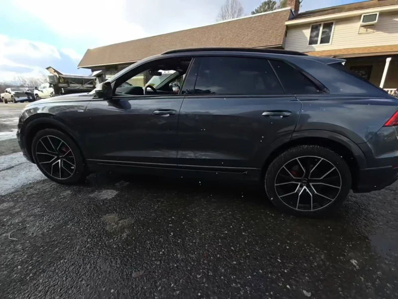 Audi Q8 Premium* Quattro* Bose* обдух* подгрев* камера* , снимка 4 - Автомобили и джипове - 48979906