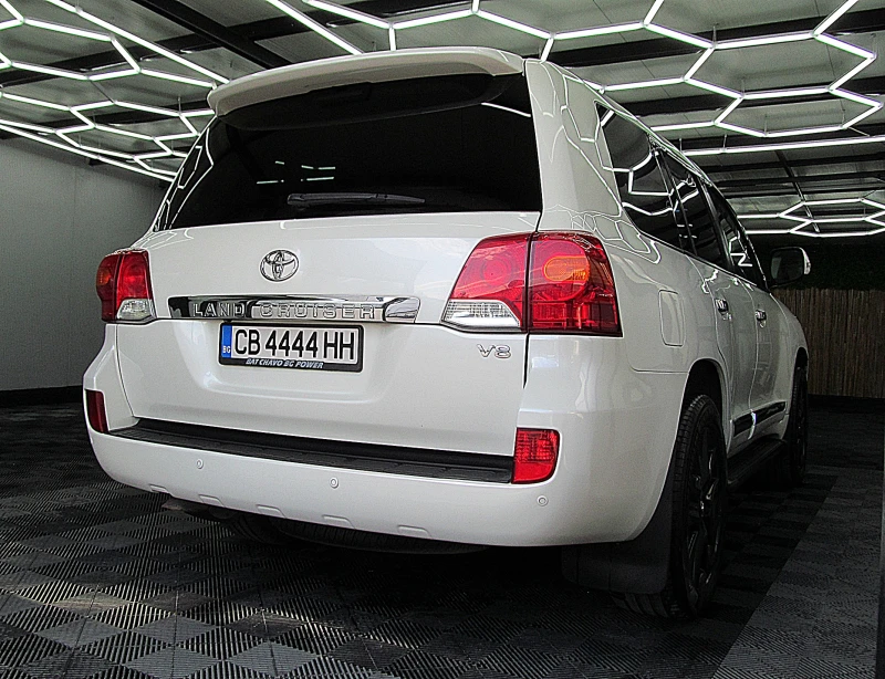 Toyota Land cruiser 200/БИЗНЕС КЛАС СОБСТВЕН ЛИЗИНГ, снимка 6 - Автомобили и джипове - 52117065