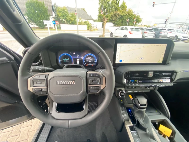 Toyota Land cruiser 250 Executive, снимка 6 - Автомобили и джипове - 53095914