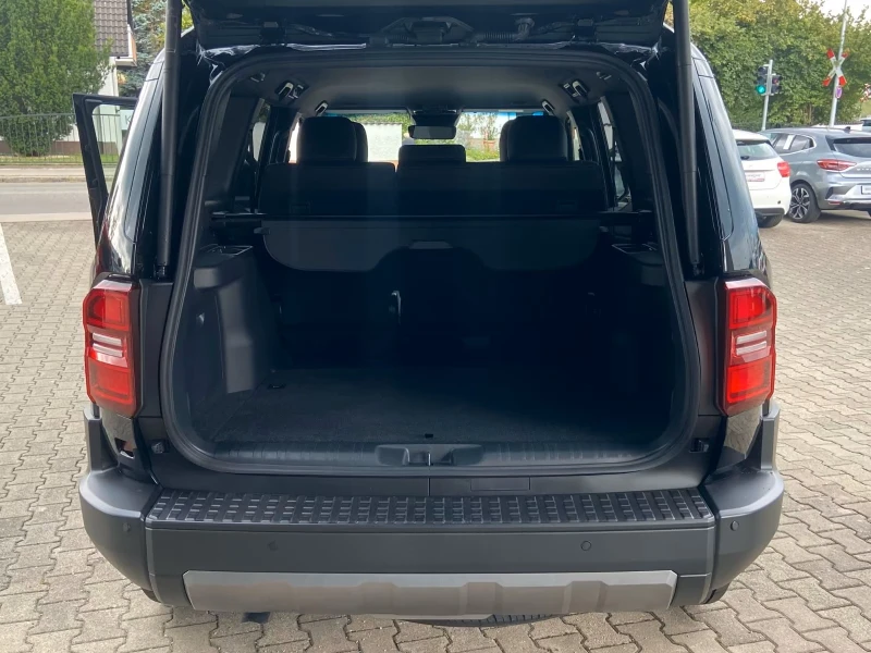 Toyota Land cruiser 250 Executive, снимка 3 - Автомобили и джипове - 53095914