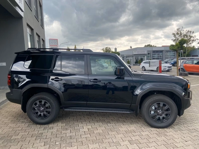 Toyota Land cruiser 250 Executive, снимка 4 - Автомобили и джипове - 53095914