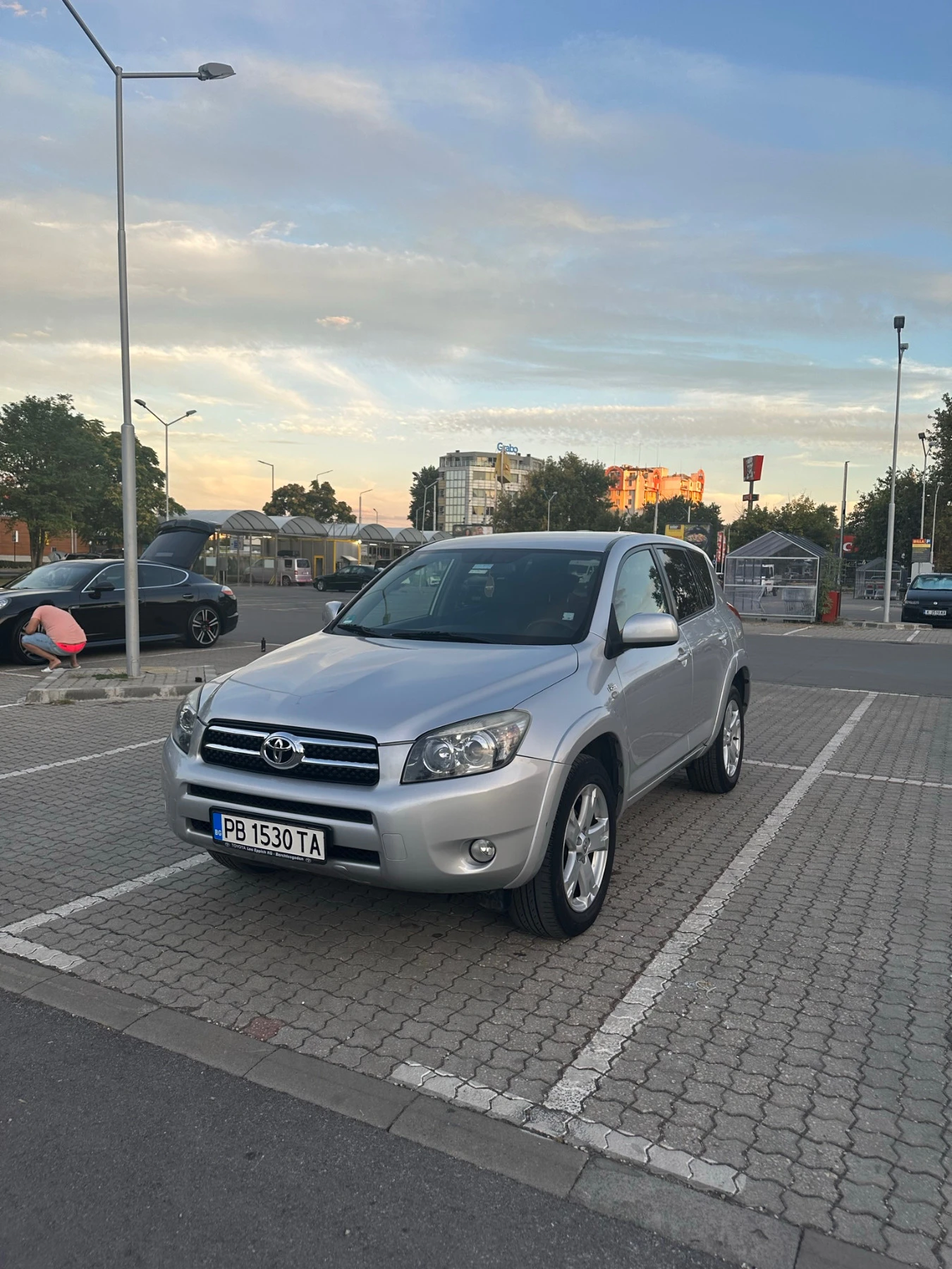 Toyota Rav4 2.2 D-CAT - изображение 3