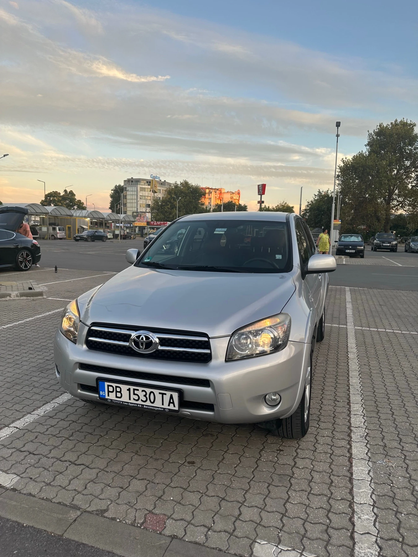 Toyota Rav4 2.2 D-CAT - изображение 8