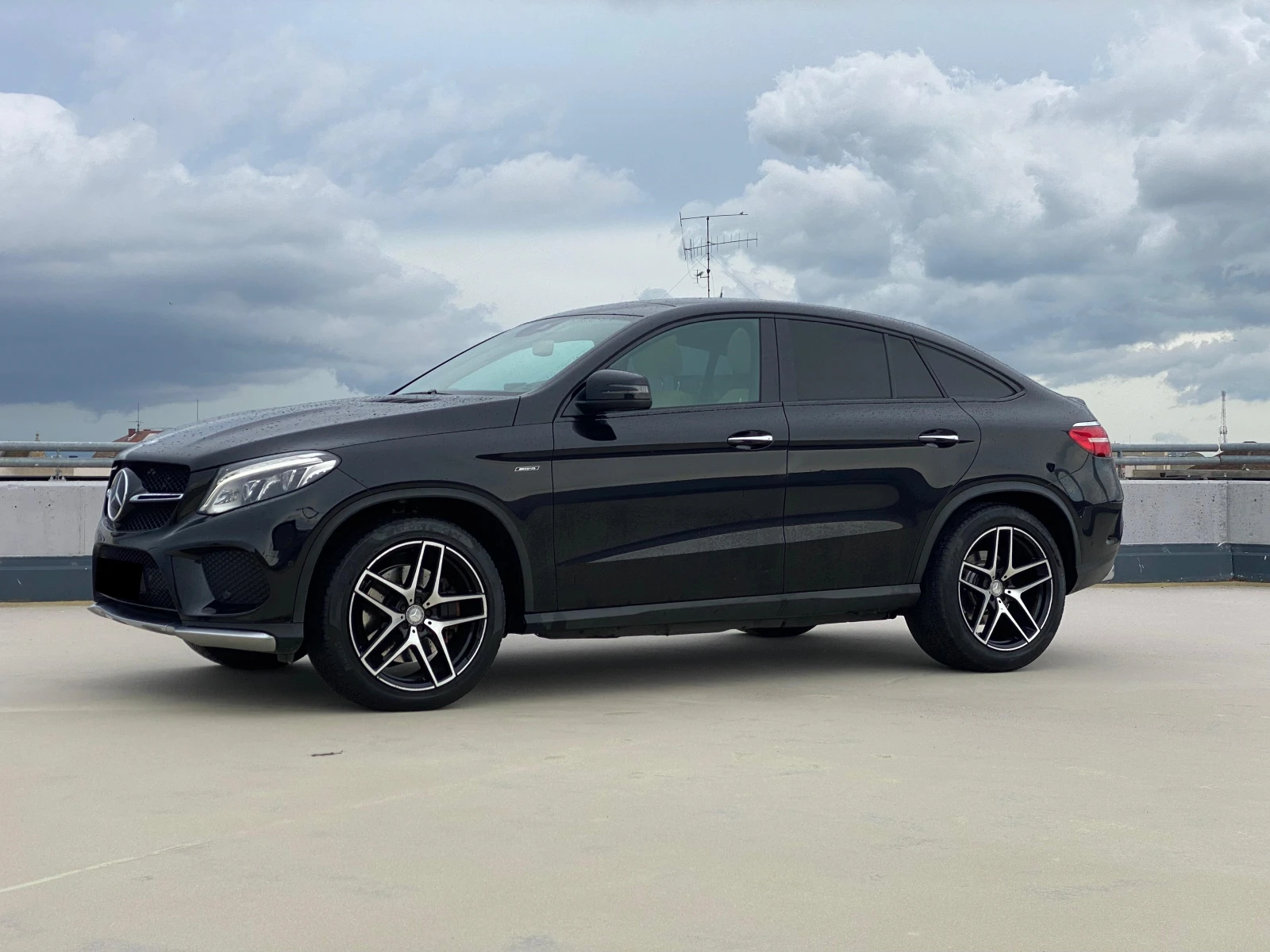 Mercedes-Benz GLE Coupe 450 AMG 4Matic - изображение 4